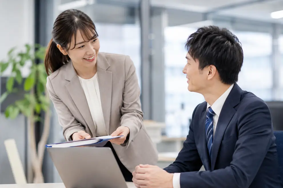 『今こそ使える 昭和の仕事術』｜信頼関係を築くコミュニケーションと気配りの基本