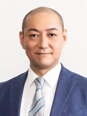 新名 史典（しんみょう・ふみのり）